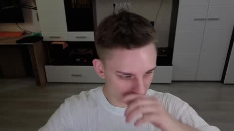 Snapshot of angryzan chatting on 11-05-25, 07:30 vodka online show from 11-05-25, 07:30