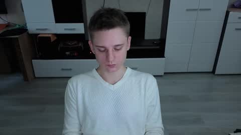 Snapshot of angryzan chatting on 11-13-25, 07:07 vodka online show from 11-13-25, 07:07