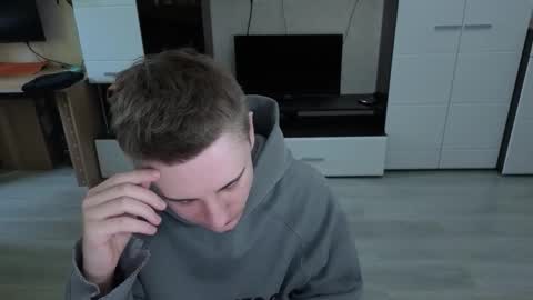 Snapshot of angryzan chatting on 11-26-25, 07:09 vodka online show from 11-26-25, 07:09