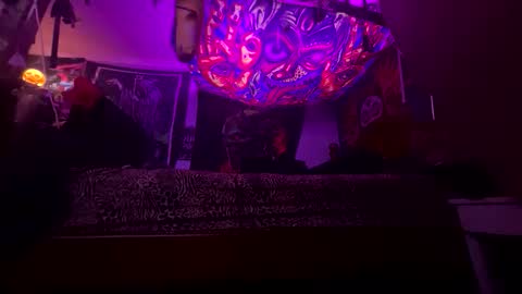 Snapshot of angusbone01 chatting on 11-23-25, 11:54 angusbone01 online show from 11-23-25, 11:54