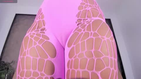 angy_avila online show from 10-25-25, 11:29