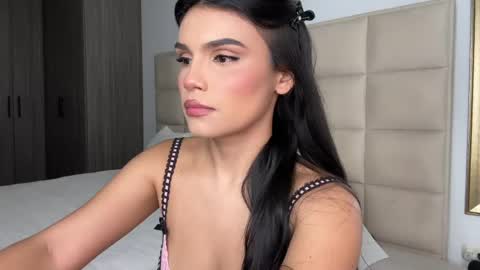 ANGIE online show from 05-06-26, 03:24