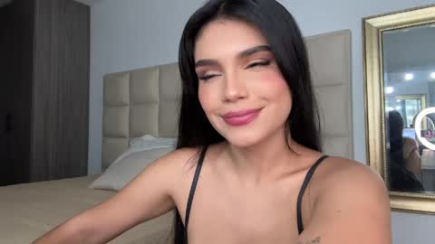 ANGIE online show from 05-09-26, 03:23