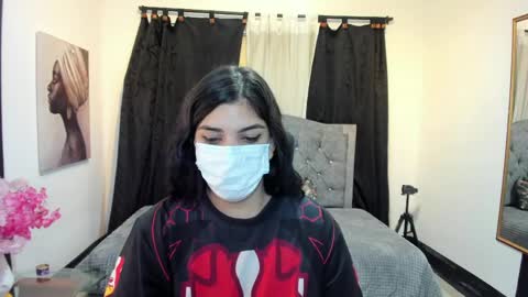 Snapshot of aniisaalii chatting on 06-09-26, 11:55 Anissa online show from 06-09-26, 11:55