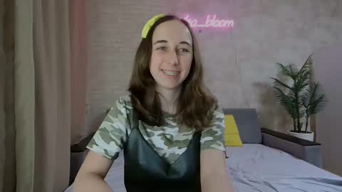 anikabloom online show from 01-31-25, 11:24