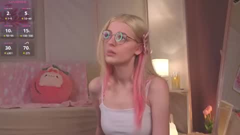 Snapshot of anikaspark chatting on 07-14-26, 03:22 Monica online show from 07-14-26, 03:22