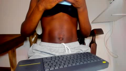 Anileth online show from 02-16-25, 01:49