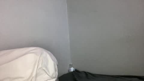 Snapshot of animeboygirls chatting on 06-19-26, 07:17 Animeboygirls online show from 06-19-26, 07:17