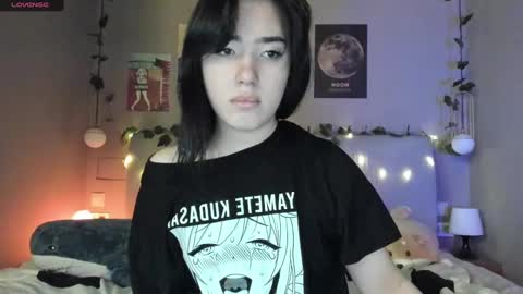Snapshot of anisa_sweet chatting on 12-03-24, 05:12 Anisa Moan from LovenseWet from Tip MenuOpen for Private online show from 12-03-24, 05:12