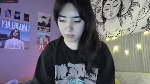 Snapshot of anisa_sweet chatting on 01-02-25, 09:07 Anisa Moan from LovenseWet from Tip MenuOpen for Private online show from 01-02-25, 09:07