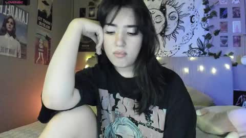 Snapshot of anisa_sweet chatting on 01-21-25, 06:12 Anisa Moan from LovenseWet from Tip MenuOpen for Private online show from 01-21-25, 06:12