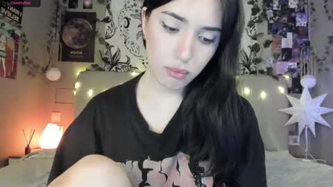 Snapshot of anisa_sweet chatting on 03-10-25, 07:40 Anisa Moan from LovenseWet from Tip MenuOpen for Private online show from 03-10-25, 07:40