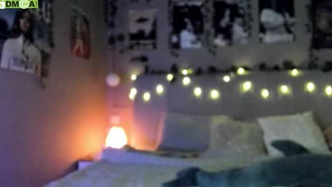 Snapshot of anisa_sweet chatting on 09-12-25, 04:45 Anisa Moan from LovenseWet from Tip MenuOpen for Private online show from 09-12-25, 04:45