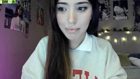Snapshot of anisa_sweet chatting on 09-27-25, 05:34 Anisa Moan from LovenseWet from Tip MenuOpen for Private online show from 09-27-25, 05:34