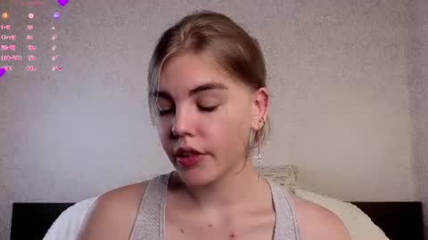 AnishaVivo online show from 07-22-26, 12:30