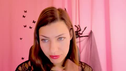 Anni online show from 11-24-25, 06:13