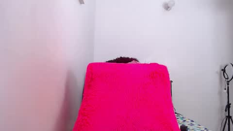 ana independent model online show from 02-08-25, 10:07