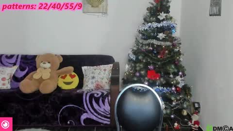 Snapshot of anissyax chatting on 12-11-24, 06:14 AnissyaX online show from 12-11-24, 06:14