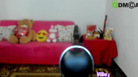 Snapshot of anissyax chatting on 09-23-25, 02:14 AnissyaX online show from 09-23-25, 02:14