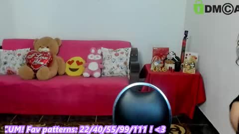Snapshot of anissyax chatting on 09-26-25, 02:26 AnissyaX online show from 09-26-25, 02:26
