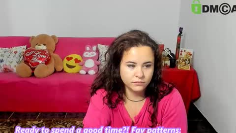 Snapshot of anissyax chatting on 10-14-25, 01:28 AnissyaX online show from 10-14-25, 01:28