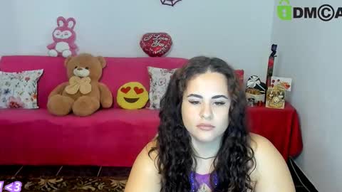 Snapshot of anissyax chatting on 10-31-25, 03:29 AnissyaX online show from 10-31-25, 03:29