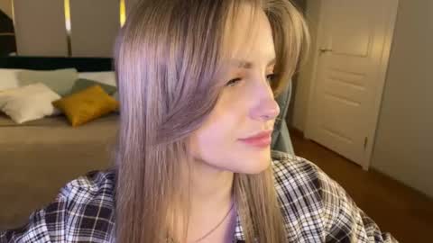 Anita online show from 04-18-26, 01:09