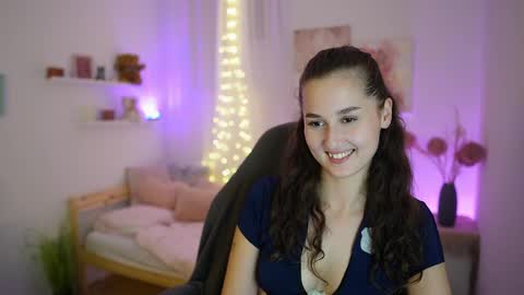 Anita Grey online show from 09-15-25, 06:52