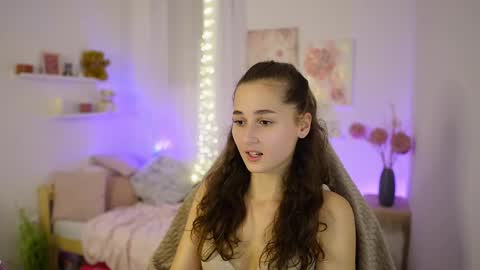 Anita Grey online show from 10-09-25, 07:23