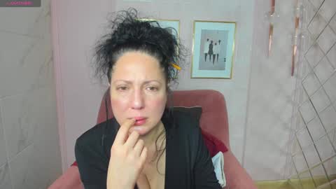 Anita online show from 12-08-24, 01:47