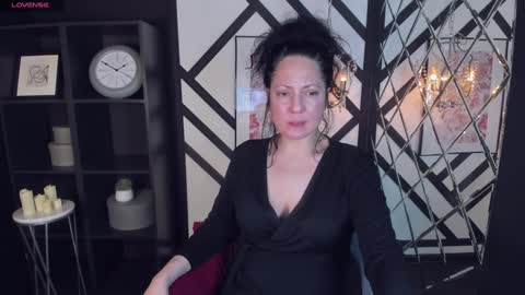 Anita online show from 12-14-24, 12:11