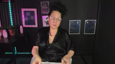 Anita online show from 01-05-25, 01:56