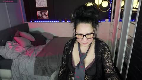 Anita online show from 10-14-25, 09:15