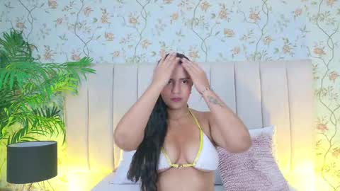 Dania Lpez online show from 03-26-26, 12:00