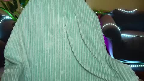 anita_von online show from 03-30-26, 04:46