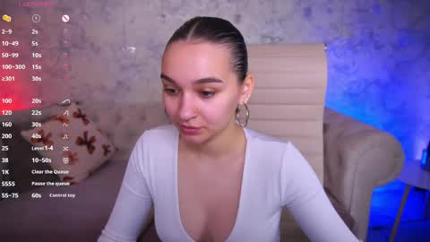 Daniela online show from 05-24-26, 12:21