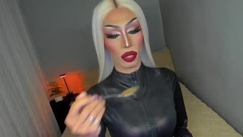 Miss Ann online show from 09-28-25, 11:54