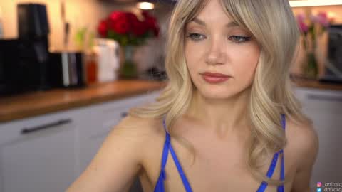 Im Anita thumb up me please its important online show from 03-13-26, 06:47