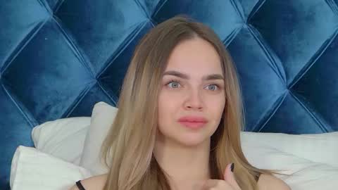 AnitaVenture online show from 11-05-25, 04:56