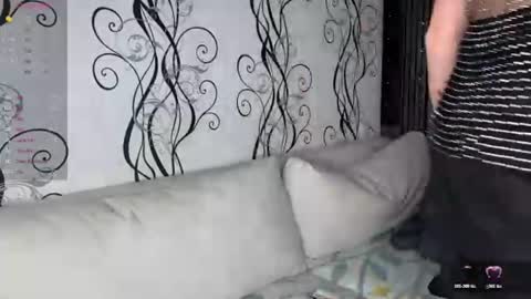 anjalin_sososok online show from 06-30-26, 04:02