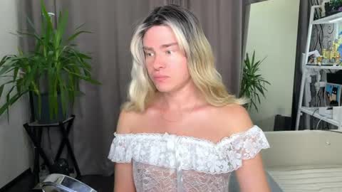 anjalin_sososok online show from 07-22-26, 03:42