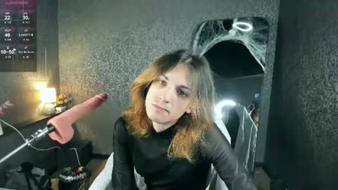 Angel online show from 06-17-26, 07:04