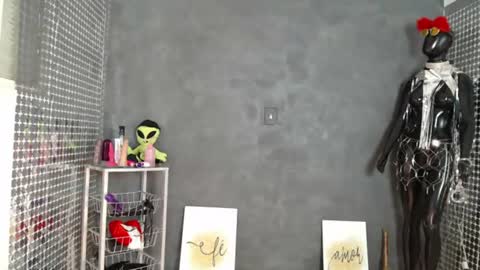 Hello My name is NaiaraPv is OPEN online show from 06-12-26, 10:03