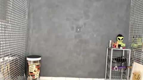 Hello My name is NaiaraPv is OPEN online show from 07-10-26, 01:58
