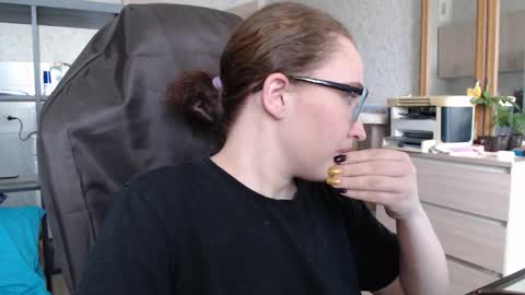 Nameless online show from 12-17-24, 06:35