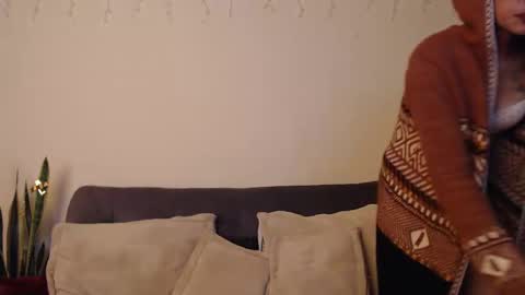 Snapshot of anmaadler chatting on 12-31-24, 10:56 Anma Adler online show from 12-31-24, 10:56