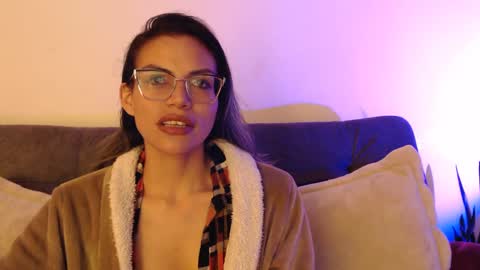 Snapshot of anmaadler chatting on 01-03-25, 01:59 Anma Adler online show from 01-03-25, 01:59