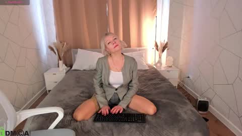 ann_annise online show from 02-03-26, 02:53