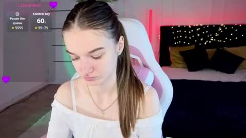 ann_woood online show from 07-08-26, 02:43