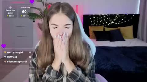 ann_woood online show from 07-27-26, 03:08